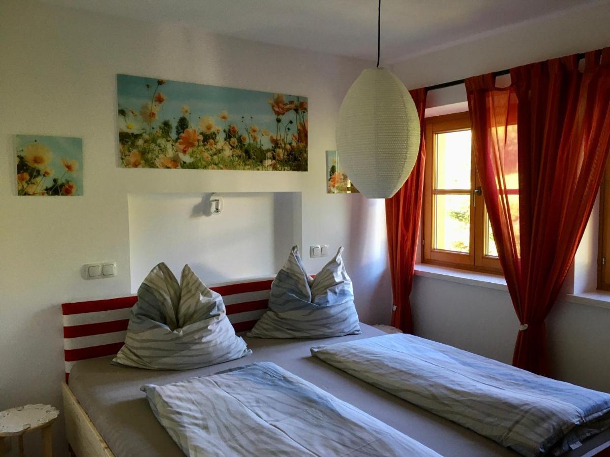 Ferienwohnung Fam. Unterberger باد غويسرن المظهر الخارجي الصورة